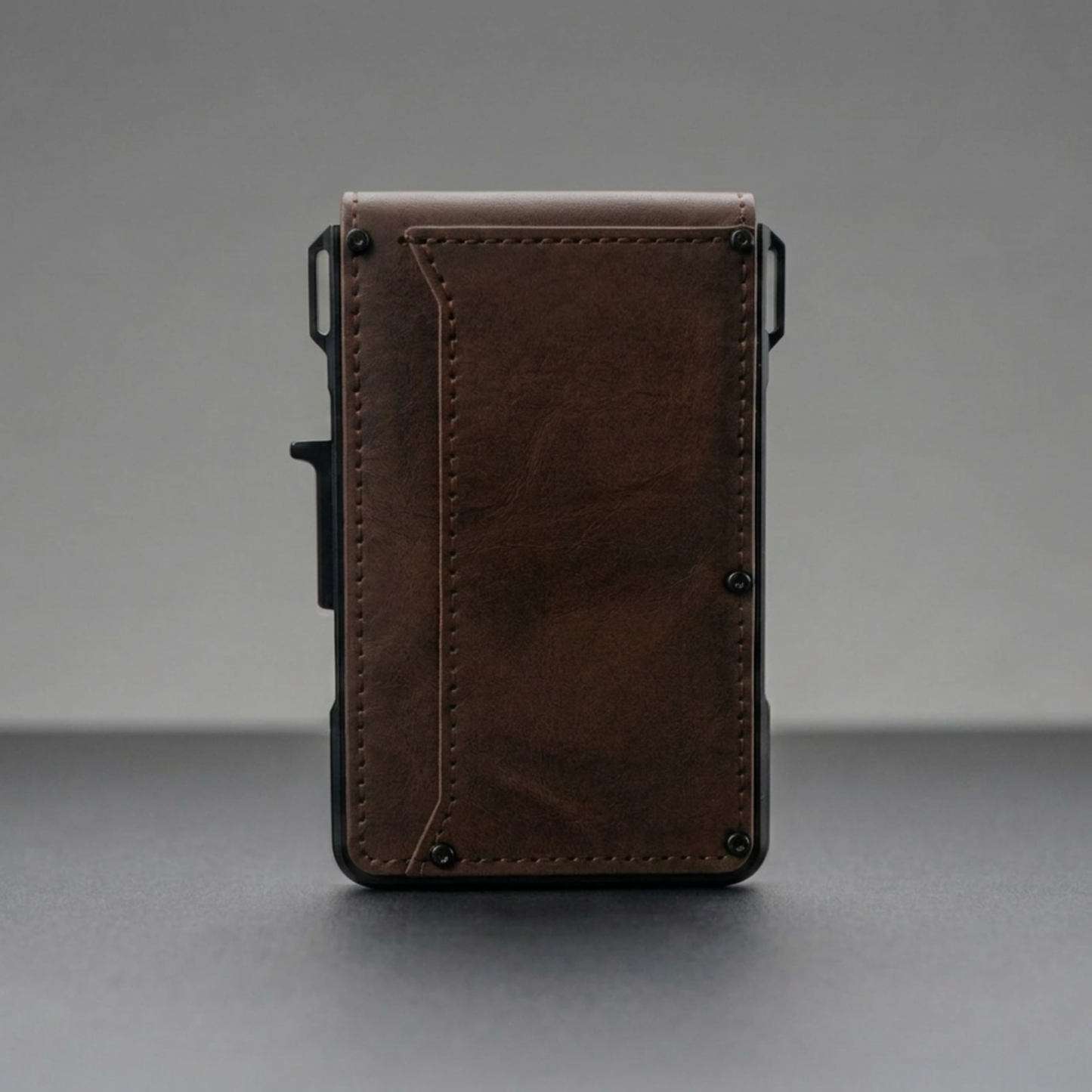 ARTHUR ATELIER® Minimalist Wallet - Maximum Capacity. Minimal Footprint.